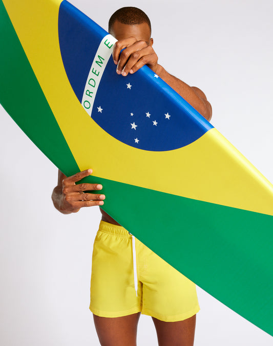 SHORT SWIM SHORTS WITH AN ELASTICATED WAISTBAND ICONIC TAFFETA BRAZIL FLAG
