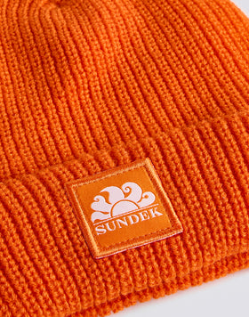 BONNET POUR ENFANT À CÔTES AVEC LOGO