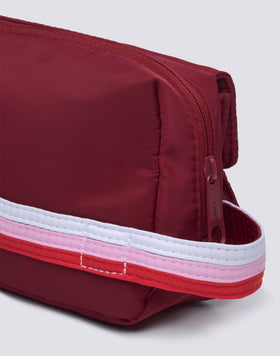 BEAUTY CASE WITH RAINBOW DETAILS