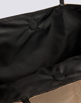 LARGE BAG WITH RUFFLES ON THE SIDES