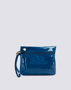CLUTCH BAG WITH CARABINER