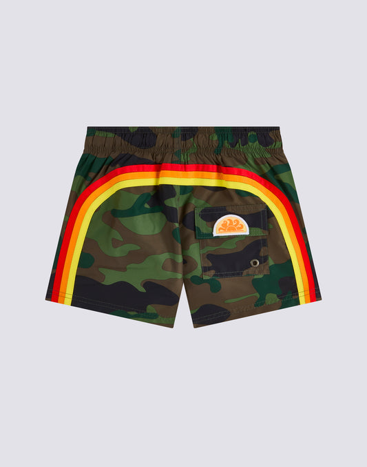 MAILLOT DE BAIN POUR ENFANT COURT À TAILLE ÉLASTIQUE IMPRIMÉ CAMOUFLAGE AVEC ARC-EN-CIEL EN POLYESTER RECYCLÉ REPREVE®