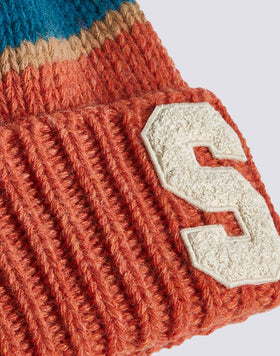 GORRO DE LANA CON PARCHE