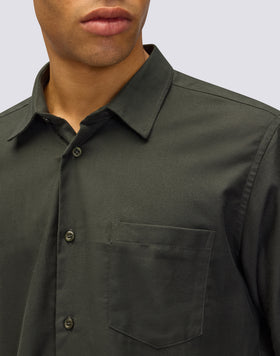 MEN'S LONG-SLEEVED COTTON GABARDINE SHIRT