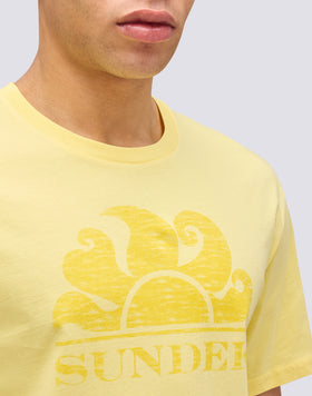 SHORT-SLEEVED T-SHIRT WITH LOGO