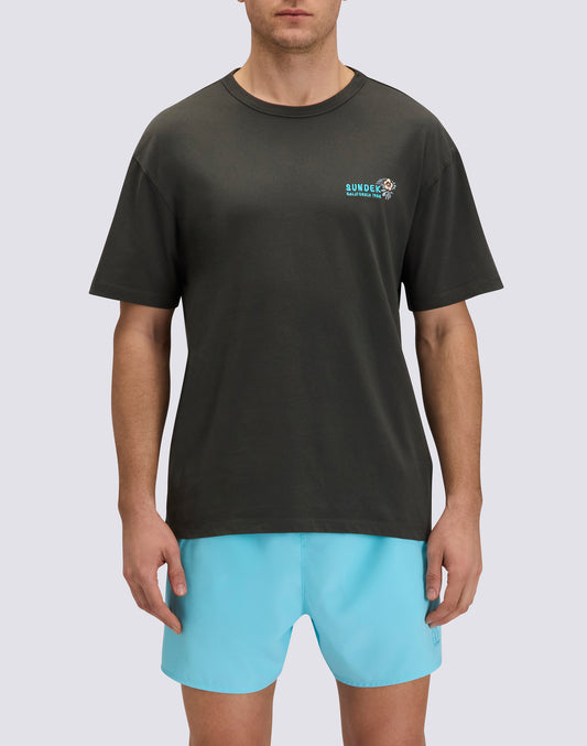 T-SHIRT HOMME À COL ROND AVEC IMPRIMÉ ET BRODERIE SUNDEK CALIFORNIA 1958