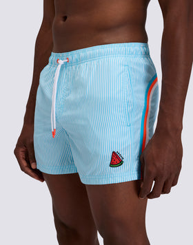 COSTUME DA BAGNO UOMO CORTO VITA ELASTICATA POLIESTERE RICICLATO REPREVE® CON STAMPA A RIGHE JUICY CON RICAMO FRUTTA
