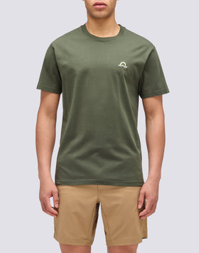 CAMISETA CON BORDADO ARCO IRIS