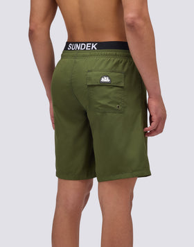 BAÑADOR LARGO CON CINTURA ELÁSTICA Y ELÁSTICO CON LOGOTIPO