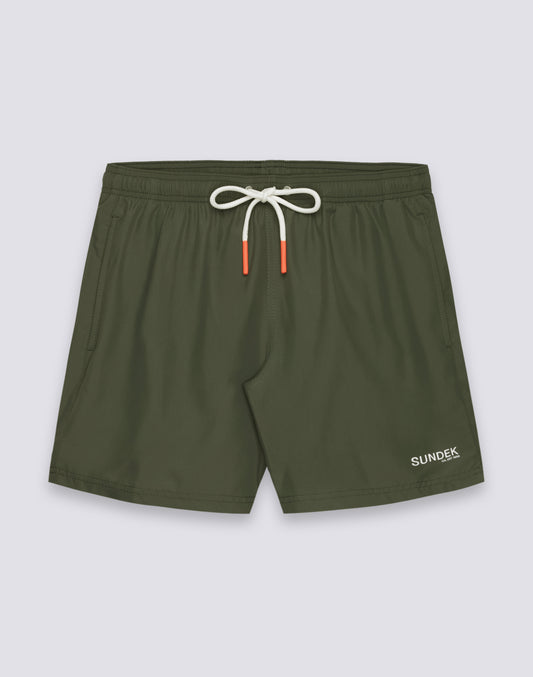 MID-RISE SWIMSHORTS IN REPREVE® RECYCLED POLYESTER WITH TRICOLOUR DETAIL