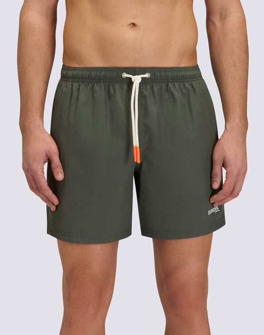 MID-RISE SWIMSHORTS IN REPREVE® RECYCLED POLYESTER WITH TRICOLOUR DETAIL