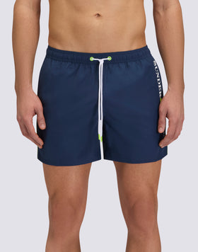 SHORT SWIMSHORTS WITH ELASTICATED WAIST AND CONTRASTING PIPING IN REPREVE® RECYCLED POLYESTER