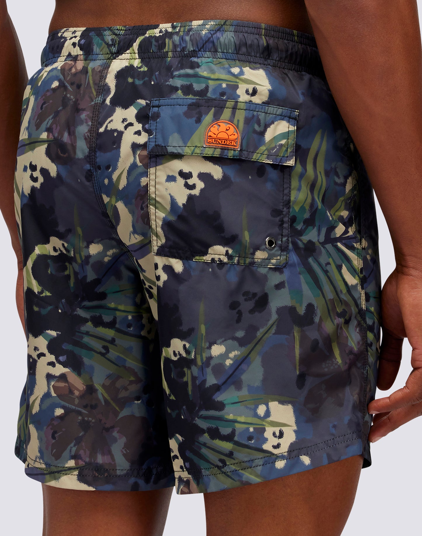 SPOTTY JUNGLE PRINT BOARDSHORT