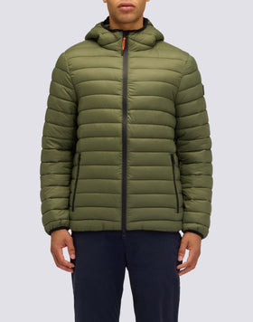 CHAQUETA CORTA DE PLUMÓN PARA HOMBRE 100 GRAMOS CON CAPUCHA