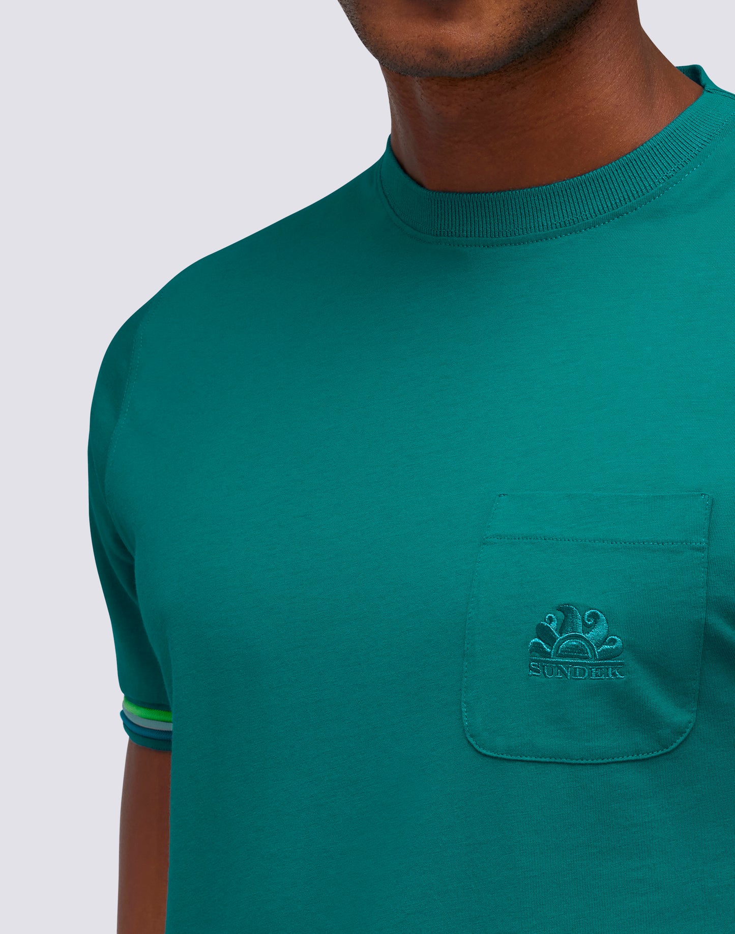 FINN CREW NECK T-SHIRT WITH POCKET