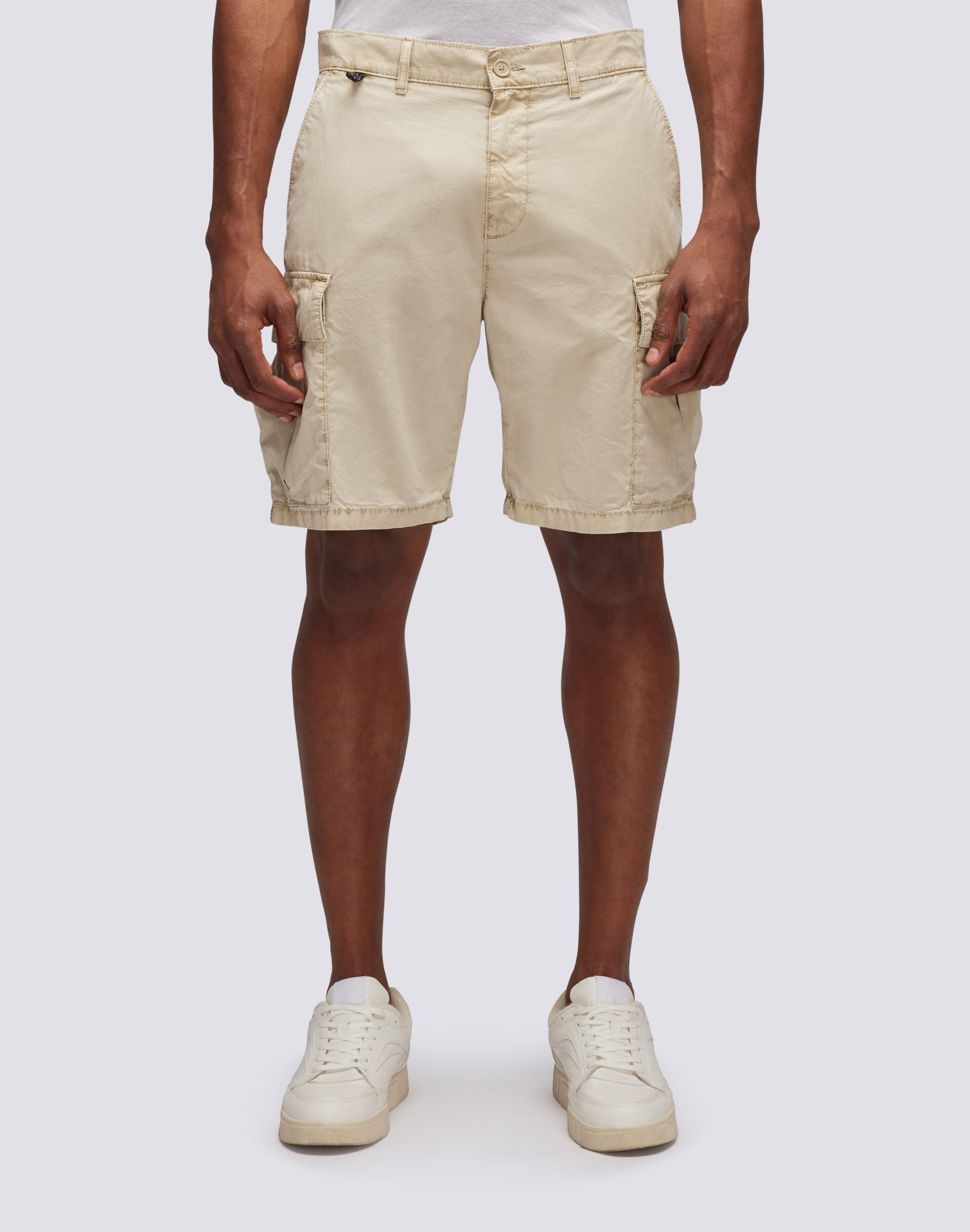 Bermudas hombre y shorts con bolsillos laterales SUNDEK