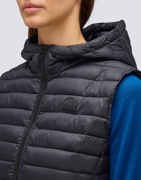 CHALECO DE MUJER CON CAPUCHA