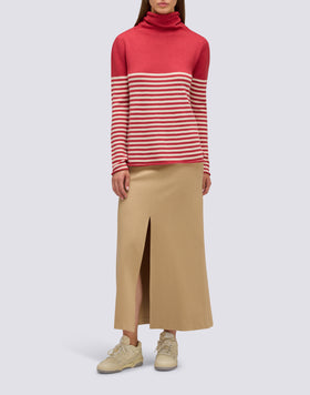 JERSEY DE MUJER CON CUELLO ALTO Y DETALLES DE RAYAS