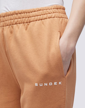 PANTALÓN DE CHÁNDAL CON LOGO ESTAMPADO