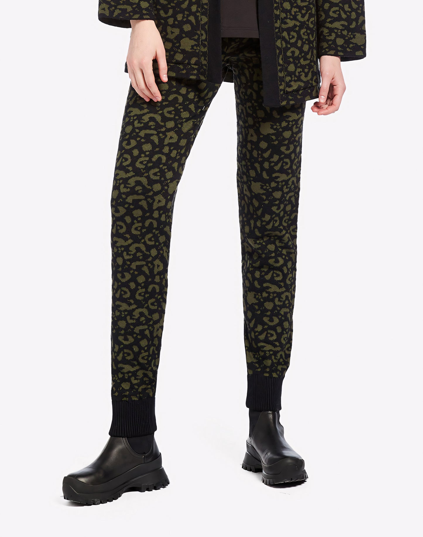 LEOPARD JOGGERS