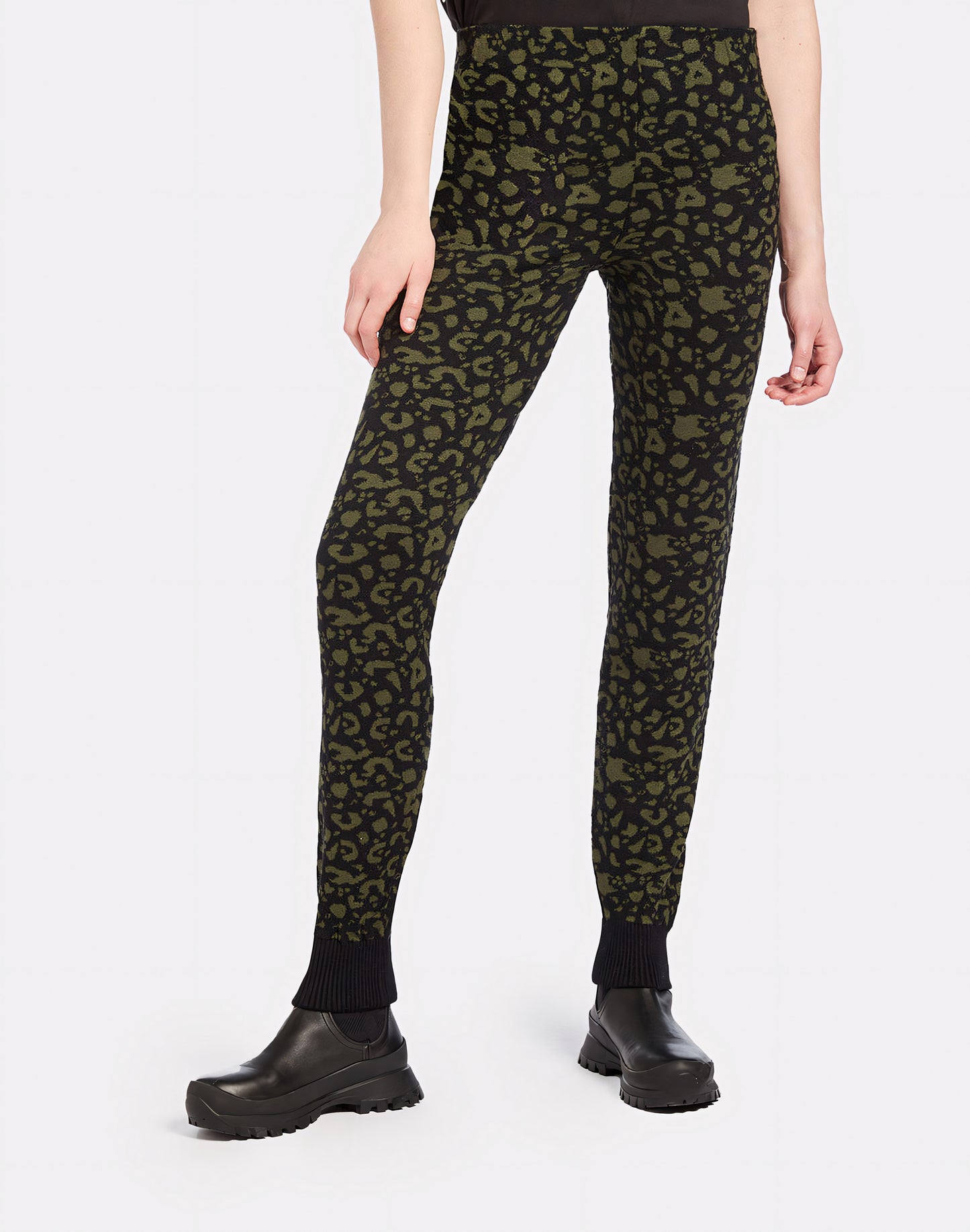 LEOPARD JOGGERS