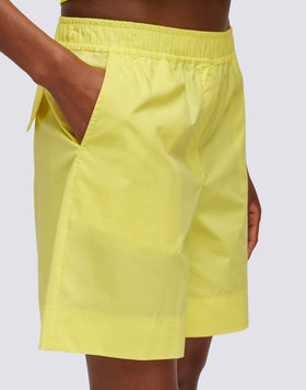 POPLIN SHORTS WITH AN ELASTIC WAIST