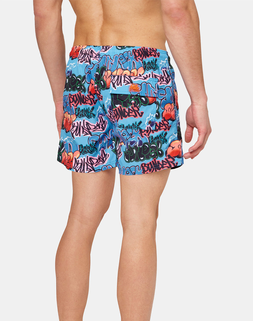 SHORT ELASTICATED WAIST SWIMSHORTS WITH BUBBLE TAG PRINT