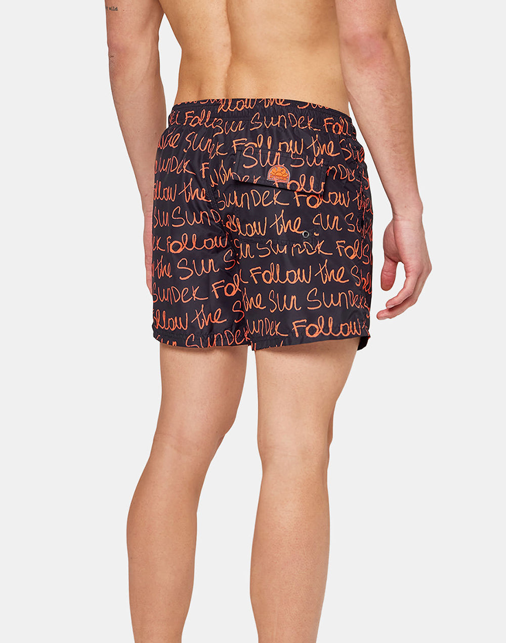 SWIM SHORTS WITH AN ELASTICATED WAISTBAND