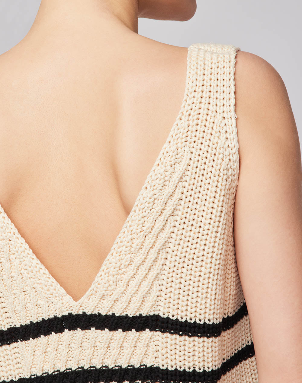 KNITTED TANK-TOP